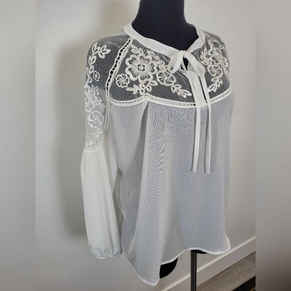 Cellabie Peasant Blouse White Lace Floral Boho Gypsy Milkmaid Cottagecore Large - Picture 2 of 10